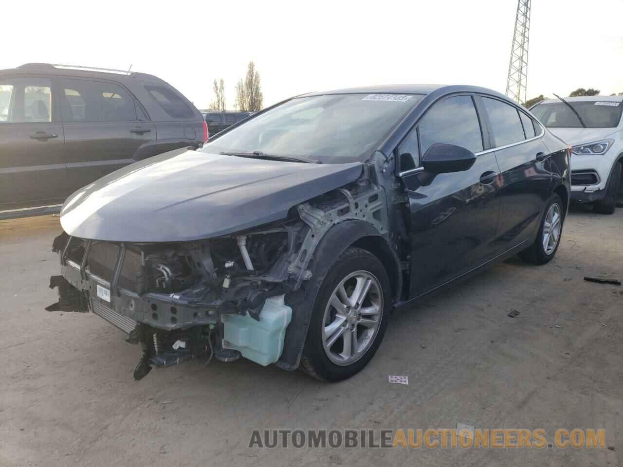 1G1BE5SM0J7151526 CHEVROLET CRUZE 2018