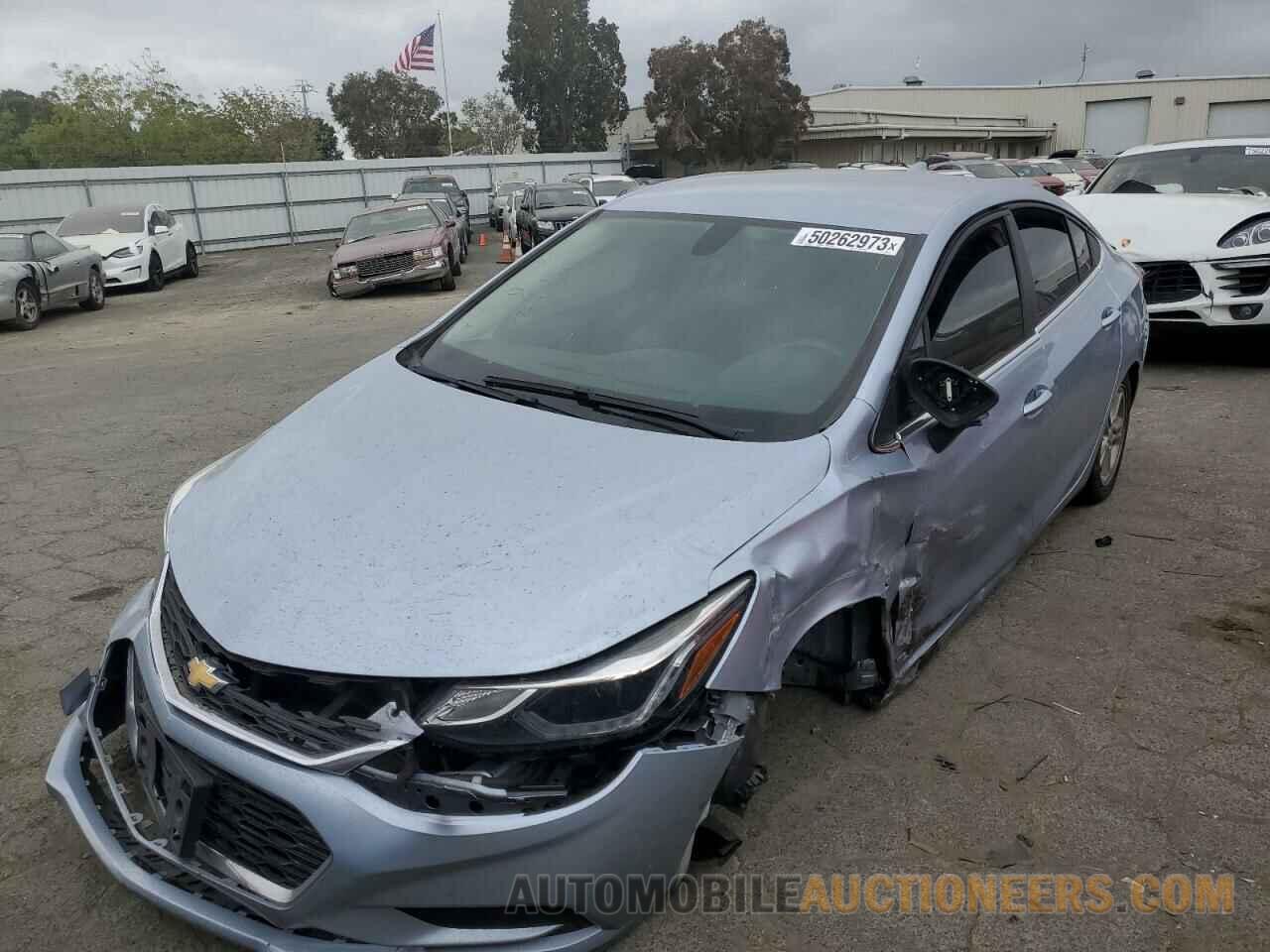 1G1BE5SM0J7176832 CHEVROLET CRUZE 2018