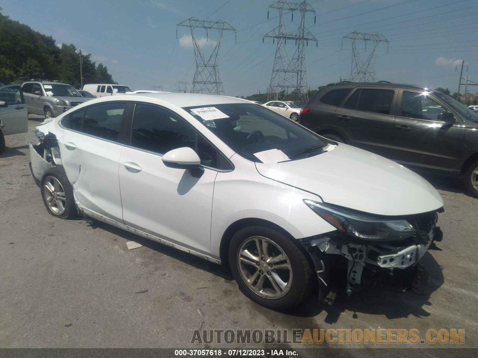 1G1BE5SM0J7218383 CHEVROLET CRUZE 2018