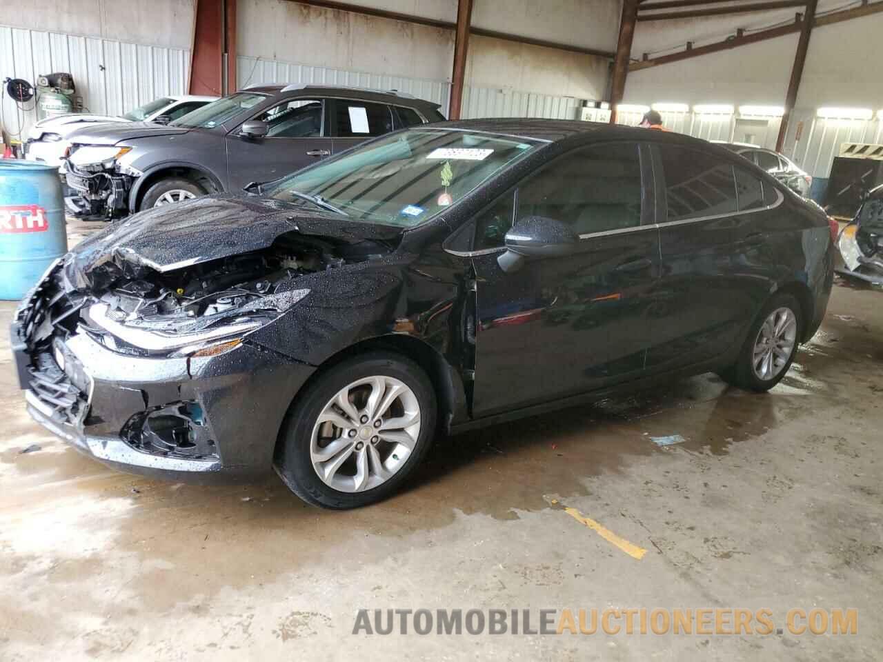 1G1BE5SM0K7111769 CHEVROLET CRUZE 2019