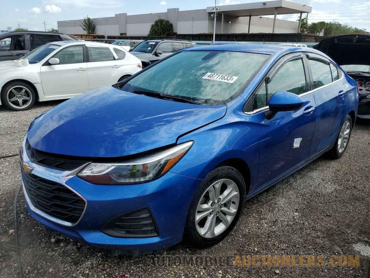 1G1BE5SM0K7121864 CHEVROLET CRUZE 2019