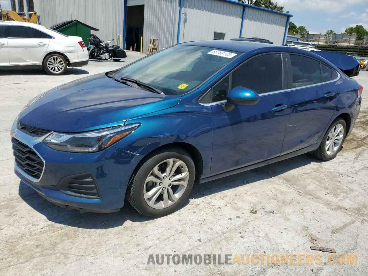 1G1BE5SM0K7133075 CHEVROLET CRUZE 2019