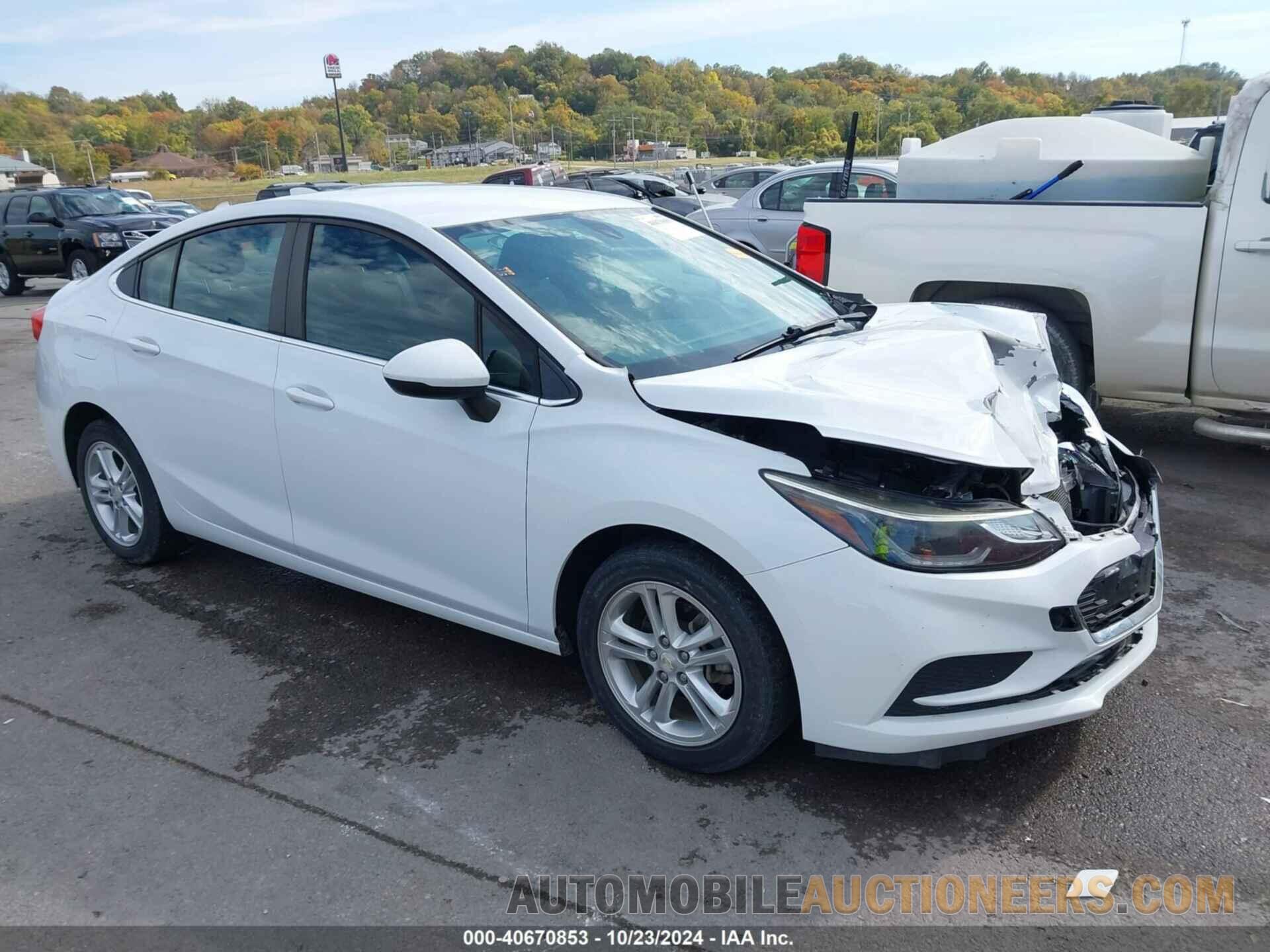 1G1BE5SM1H7106847 CHEVROLET CRUZE 2017