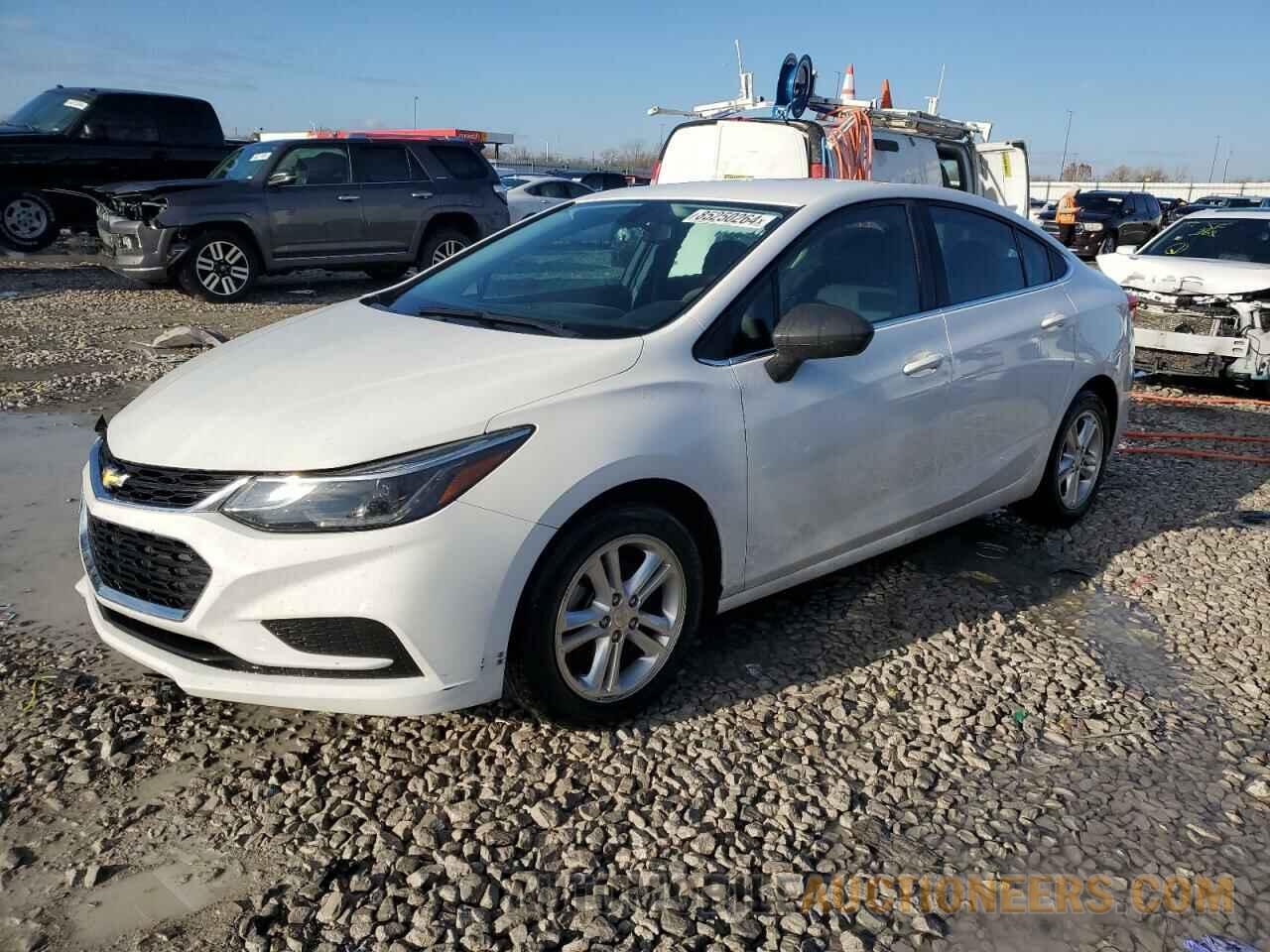 1G1BE5SM1H7243156 CHEVROLET CRUZE 2017