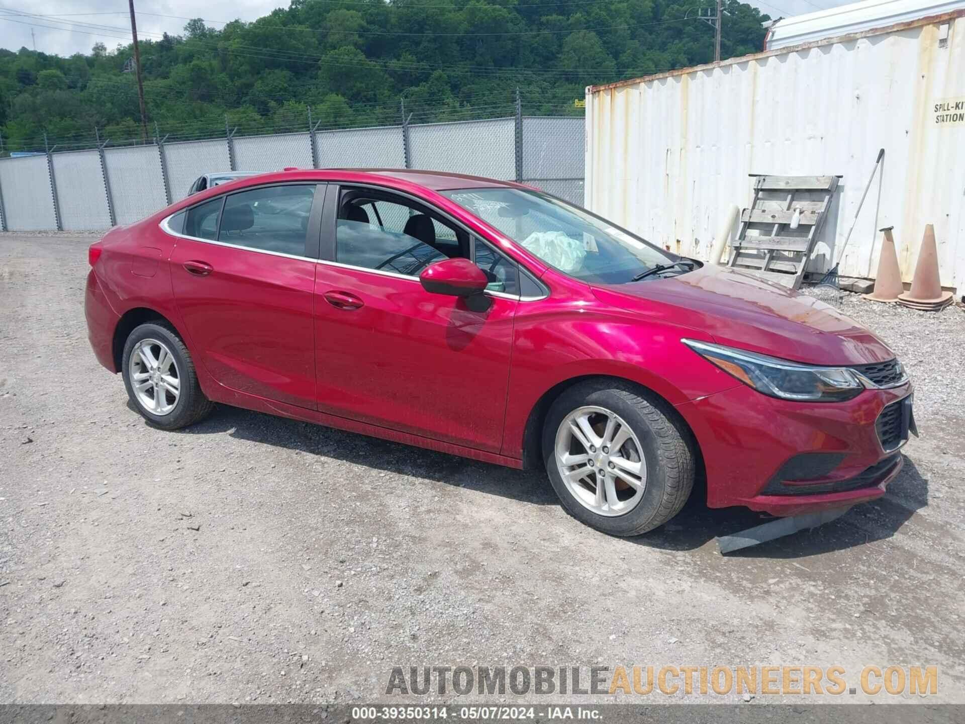 1G1BE5SM1H7267943 CHEVROLET CRUZE 2017