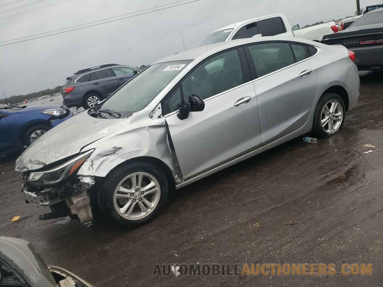 1G1BE5SM1J7154614 CHEVROLET CRUZE 2018