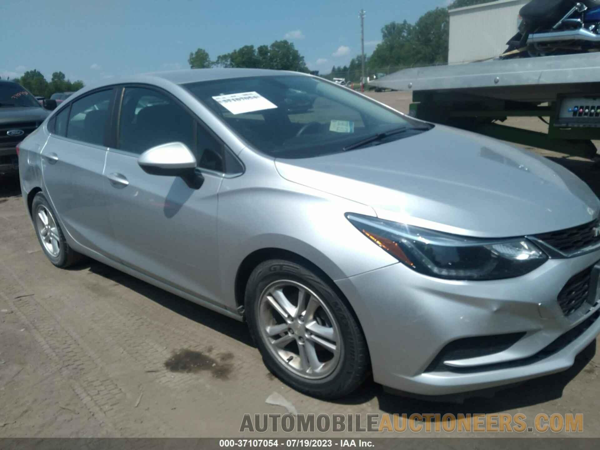 1G1BE5SM1J7154810 CHEVROLET CRUZE 2018