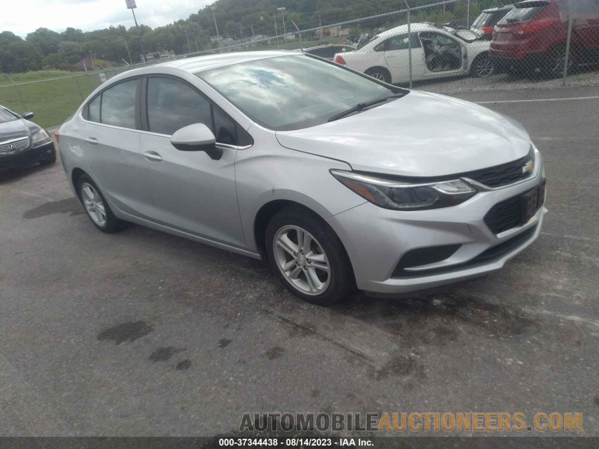 1G1BE5SM1J7159375 CHEVROLET CRUZE 2018