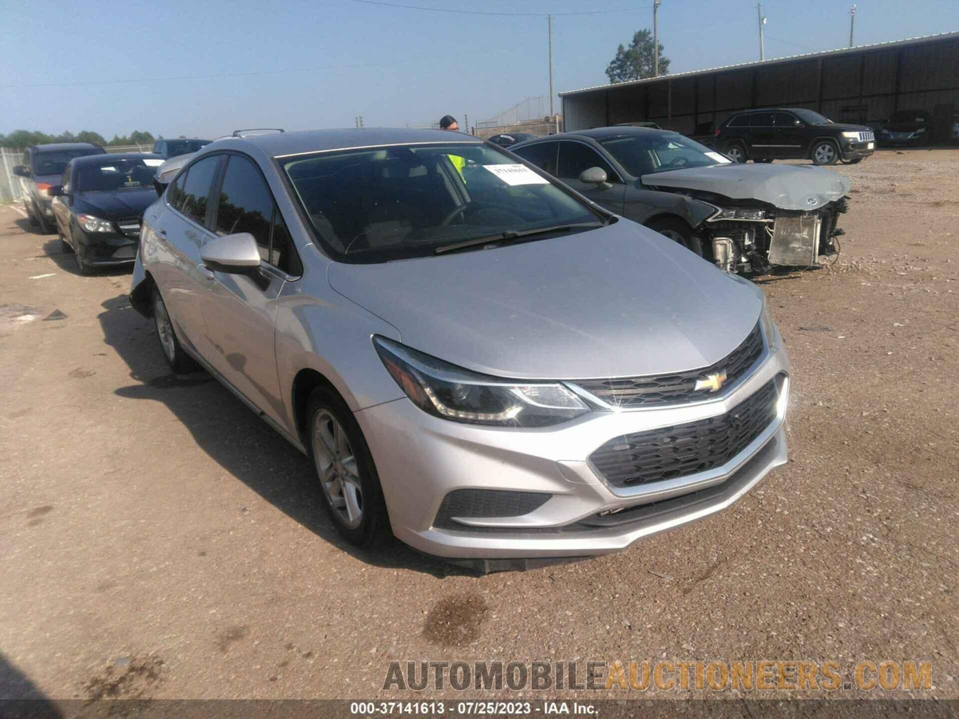 1G1BE5SM1J7163247 CHEVROLET CRUZE 2018