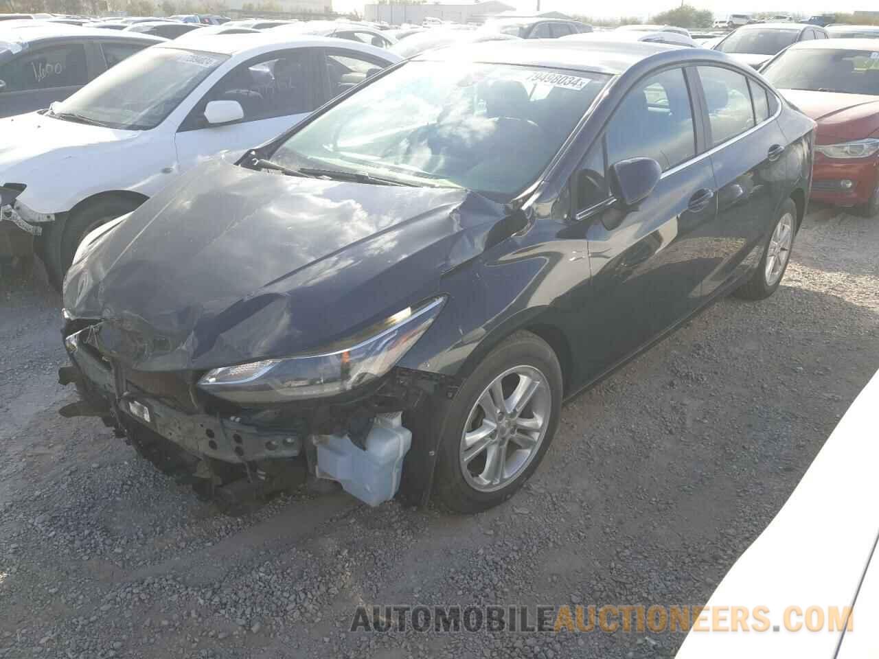 1G1BE5SM1J7170523 CHEVROLET CRUZE 2018