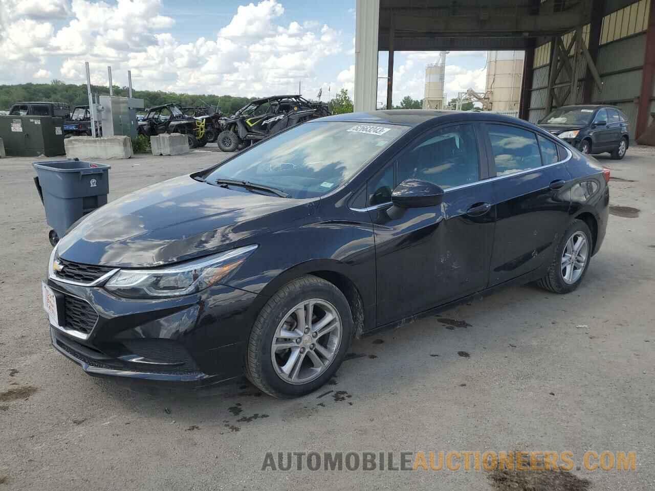 1G1BE5SM1J7181859 CHEVROLET CRUZE 2018