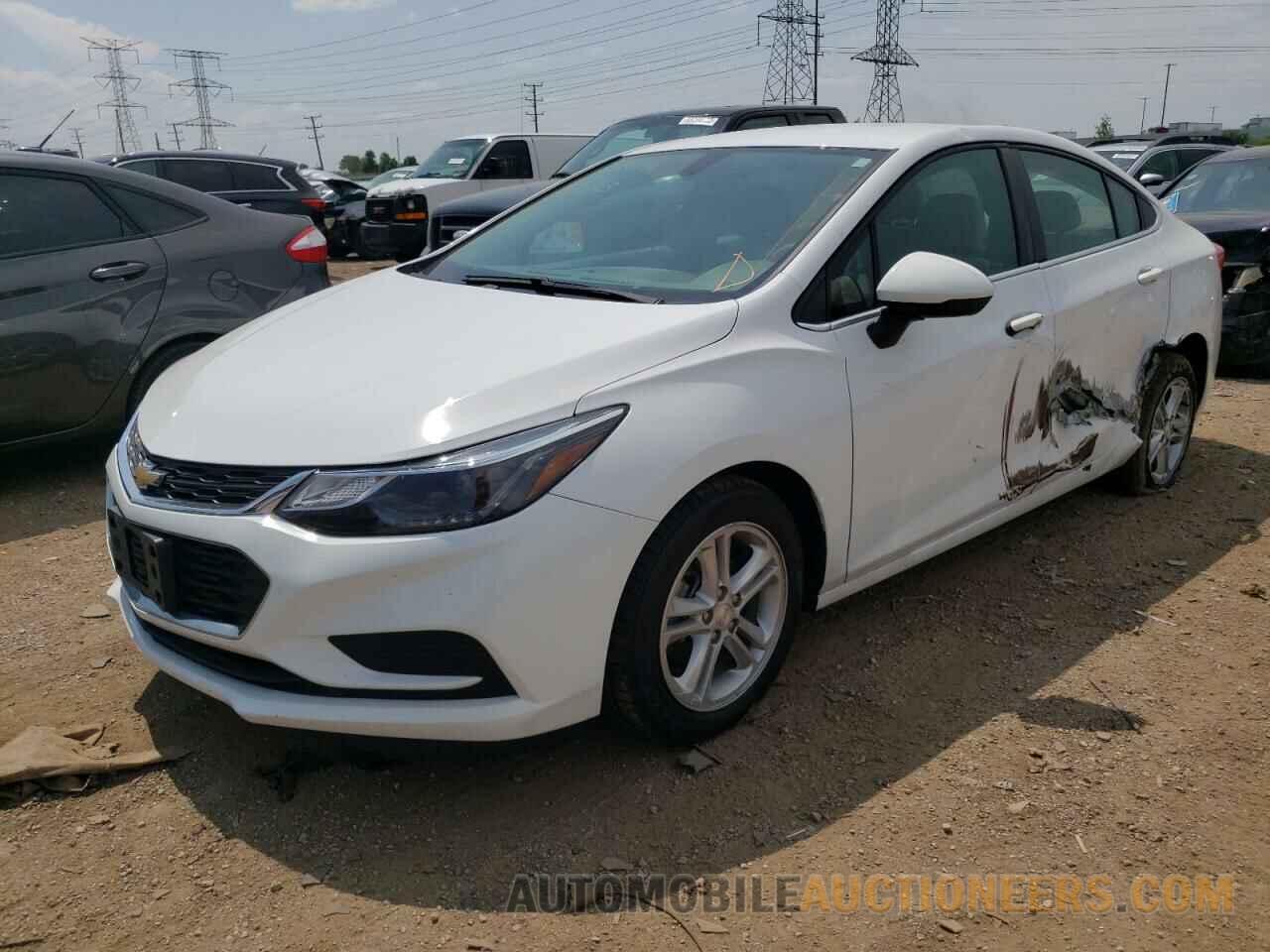 1G1BE5SM1J7241882 CHEVROLET CRUZE 2018