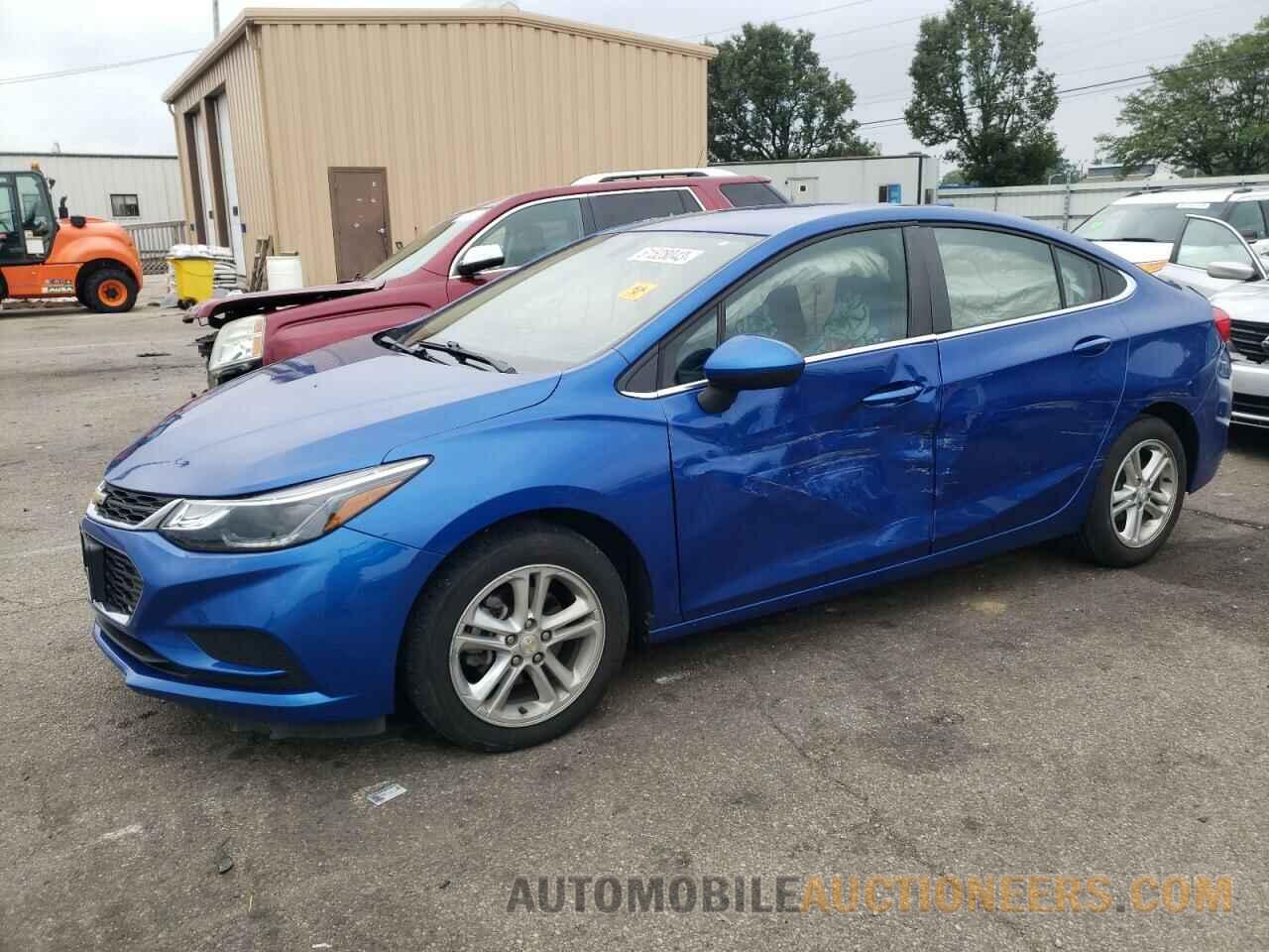 1G1BE5SM1J7247682 CHEVROLET CRUZE 2018