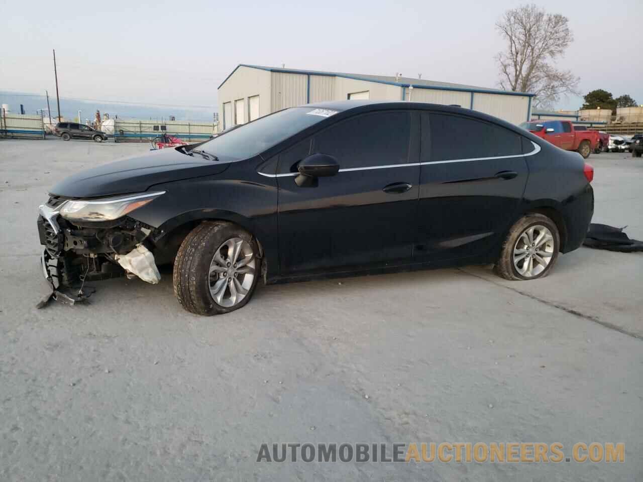 1G1BE5SM1K7106516 CHEVROLET CRUZE 2019