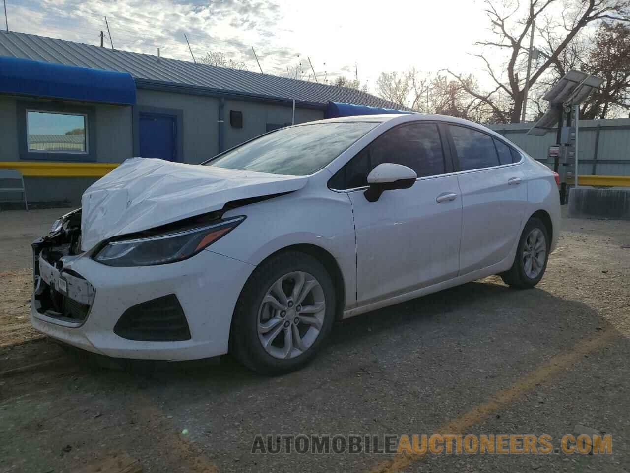 1G1BE5SM1K7115264 CHEVROLET CRUZE 2019