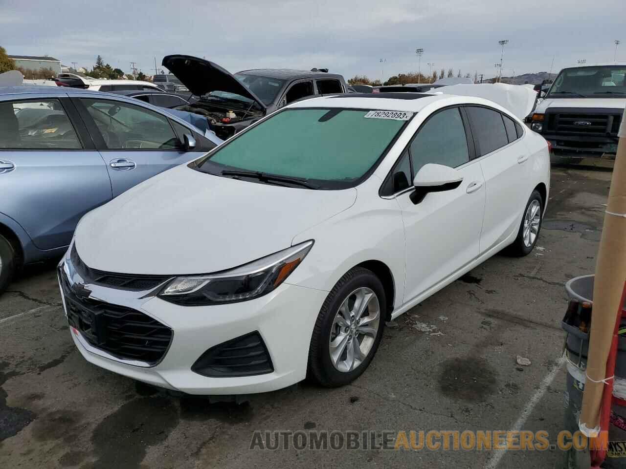 1G1BE5SM1K7121436 CHEVROLET CRUZE 2019