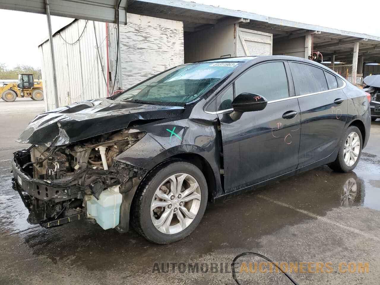 1G1BE5SM1K7130105 CHEVROLET CRUZE 2019