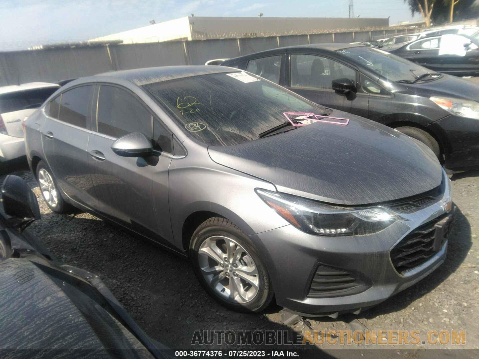 1G1BE5SM1K7138639 CHEVROLET CRUZE 2019