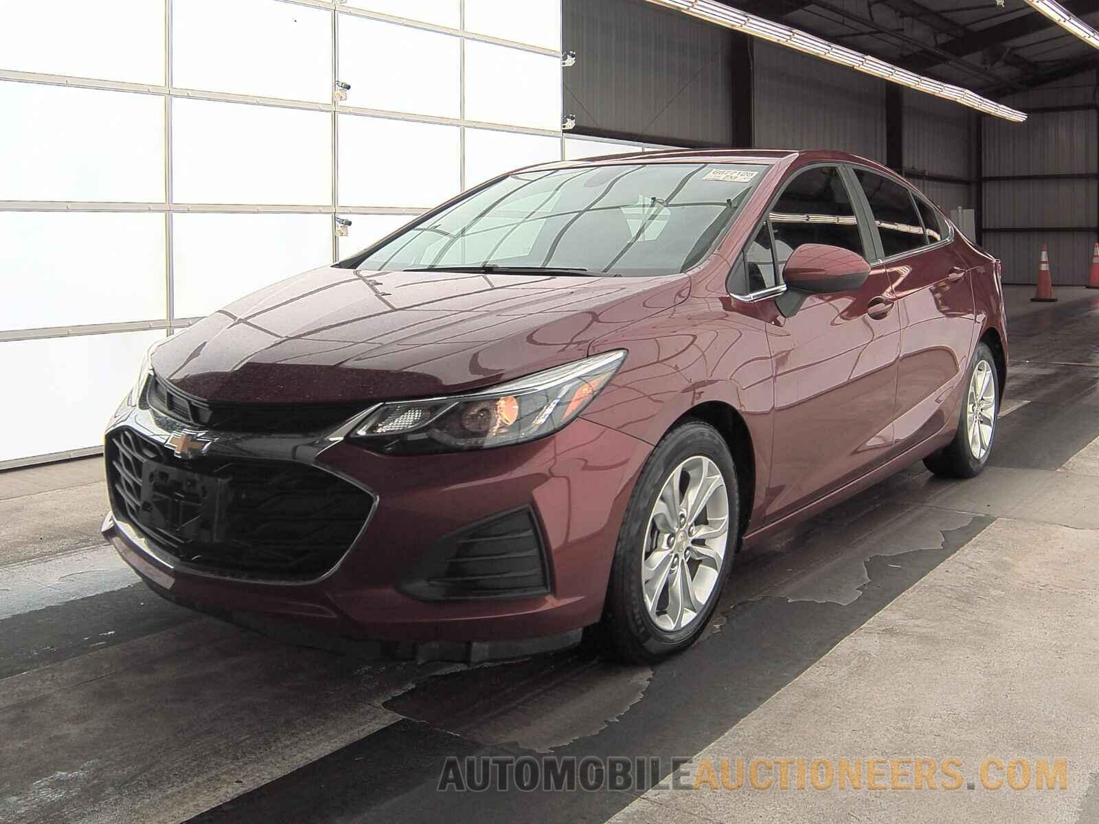 1G1BE5SM1K7141914 Chevrolet Cruze 2019