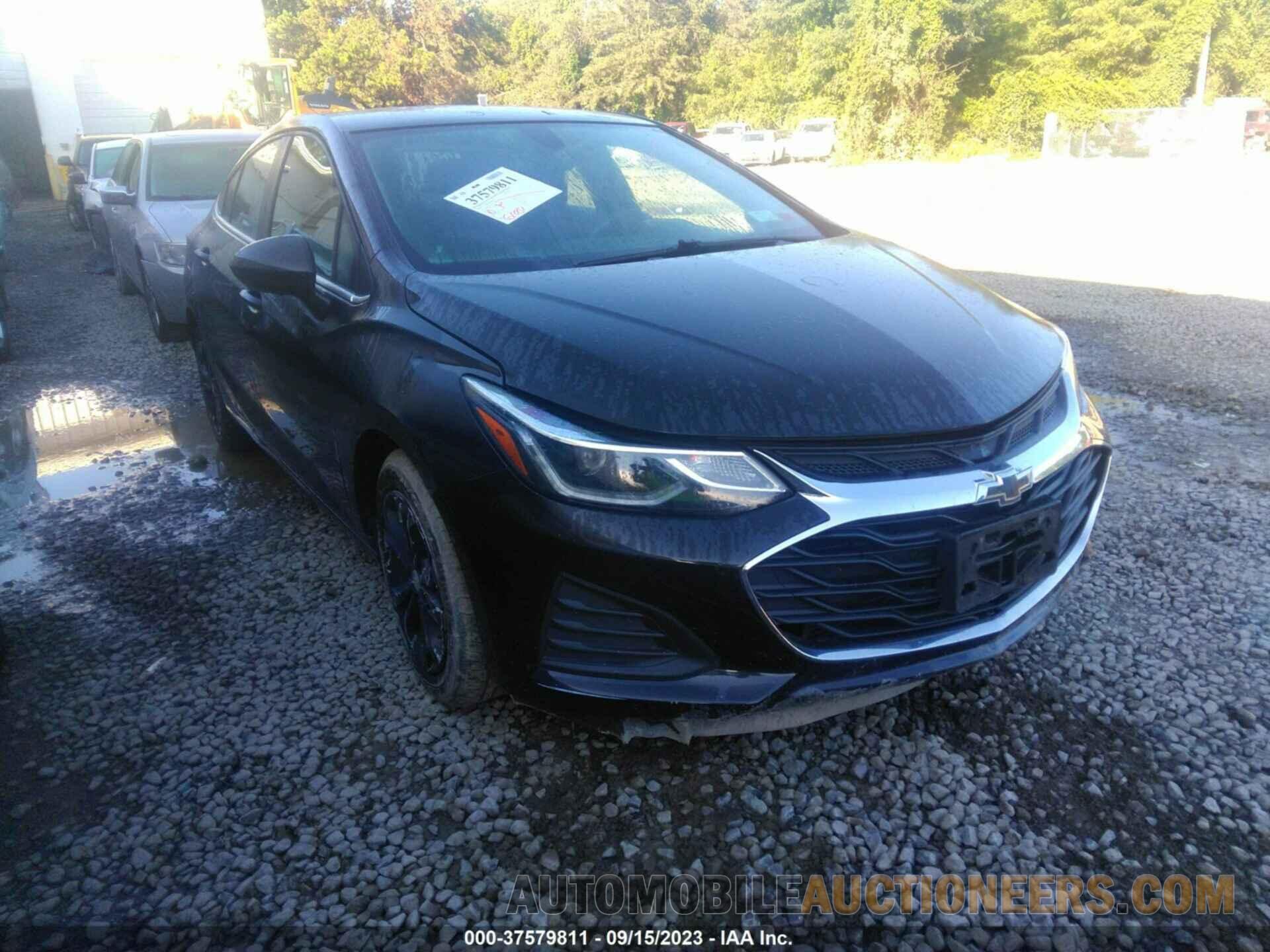 1G1BE5SM1K7144876 CHEVROLET CRUZE 2019