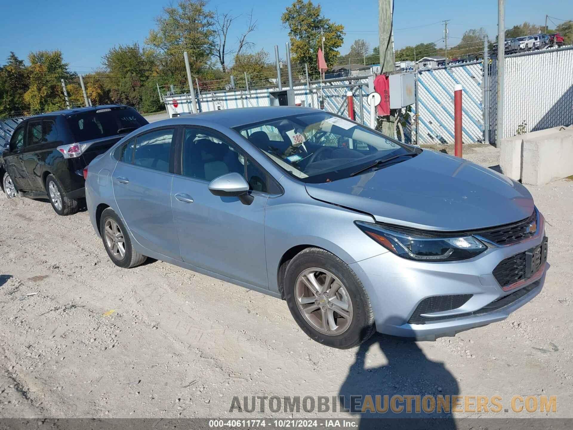 1G1BE5SM2H7150128 CHEVROLET CRUZE 2017