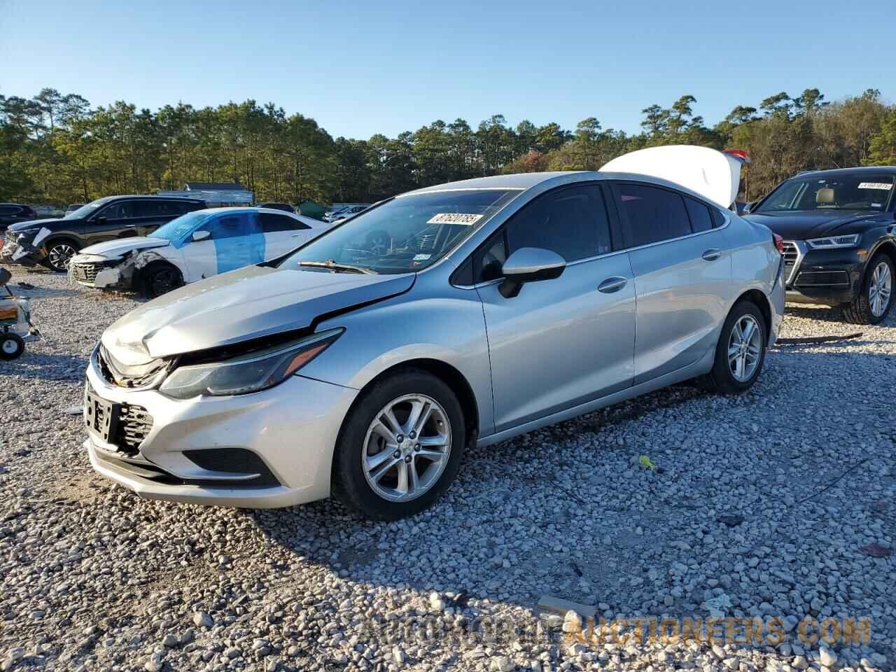 1G1BE5SM2H7237981 CHEVROLET CRUZE 2017