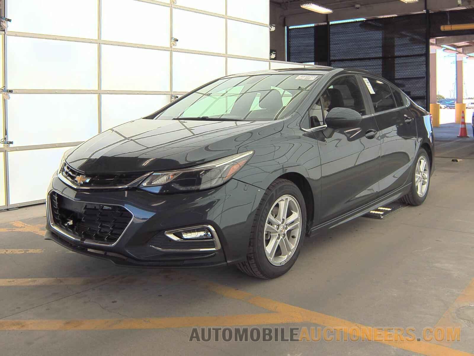 1G1BE5SM2H7279325 Chevrolet Cruze 2017