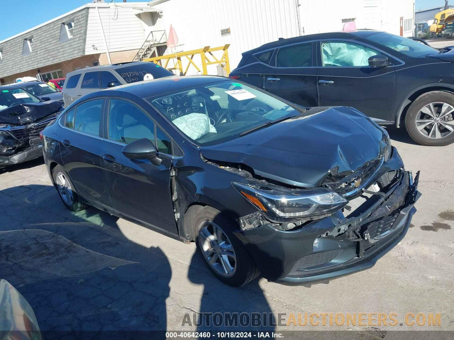 1G1BE5SM2J7107317 CHEVROLET CRUZE 2018