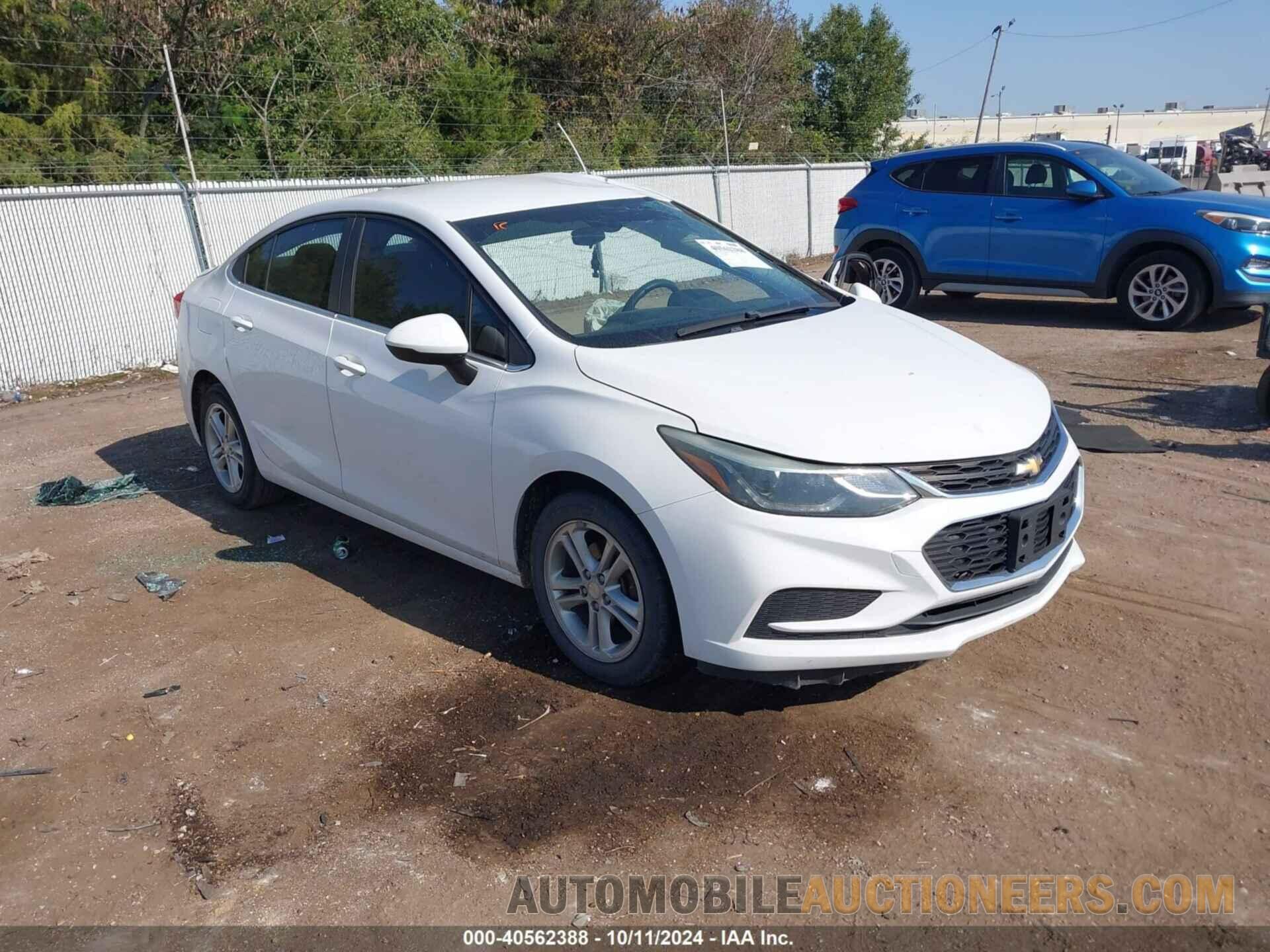 1G1BE5SM2J7136445 CHEVROLET CRUZE 2018