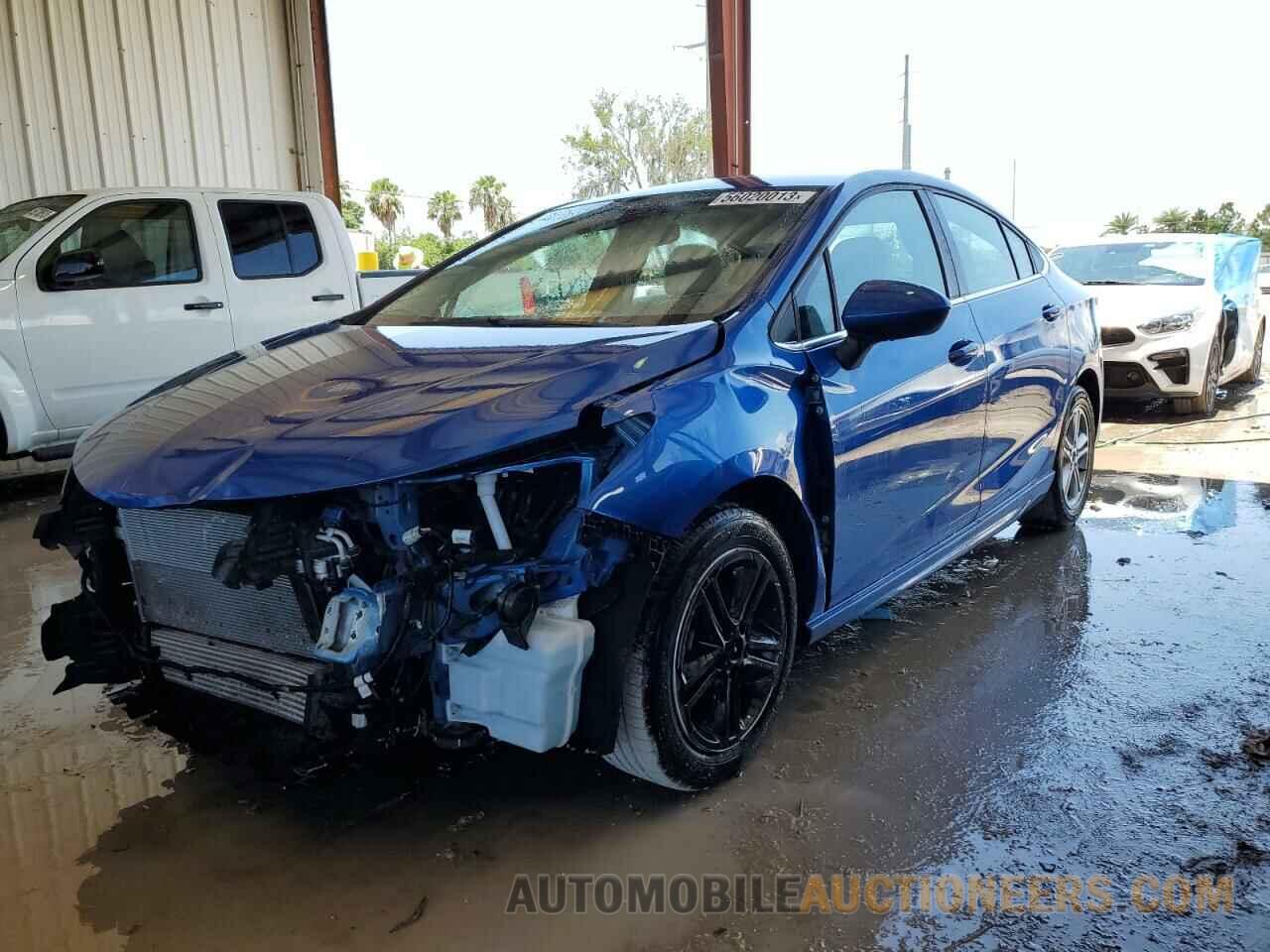 1G1BE5SM2J7156632 CHEVROLET CRUZE 2018