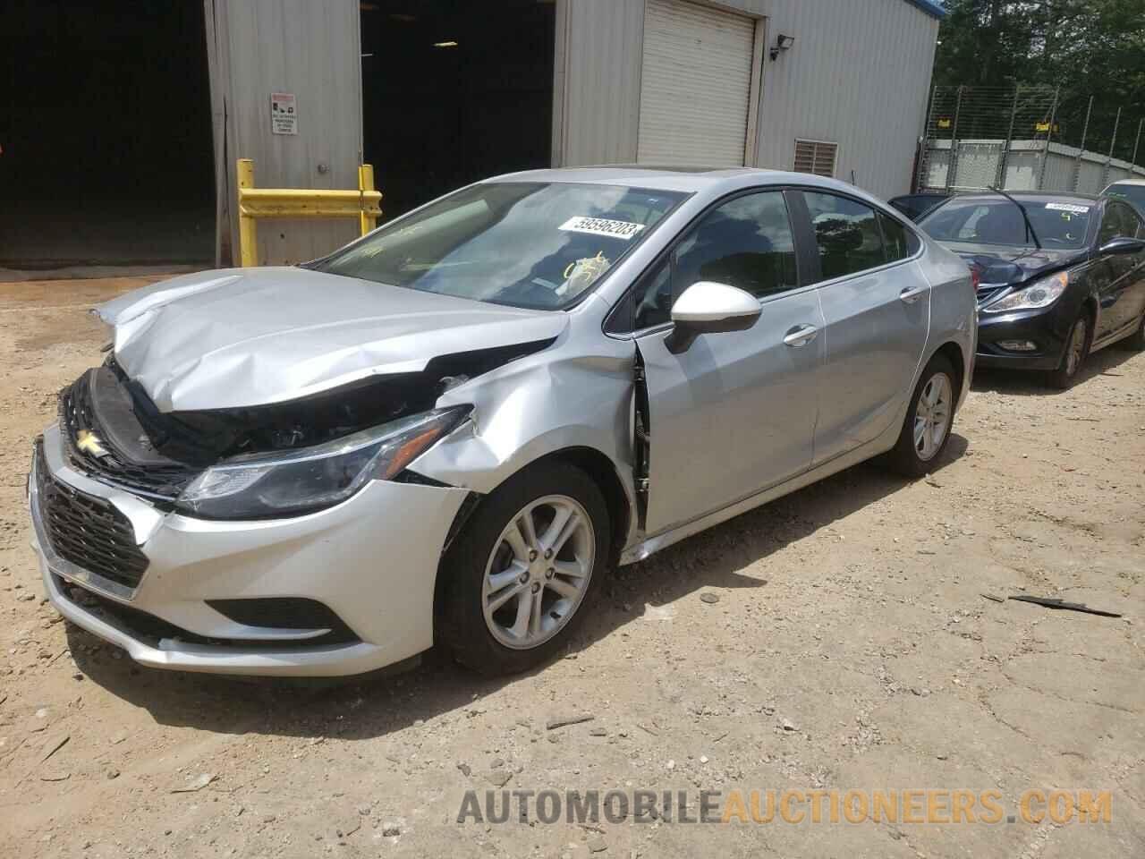 1G1BE5SM2J7157764 CHEVROLET CRUZE 2018