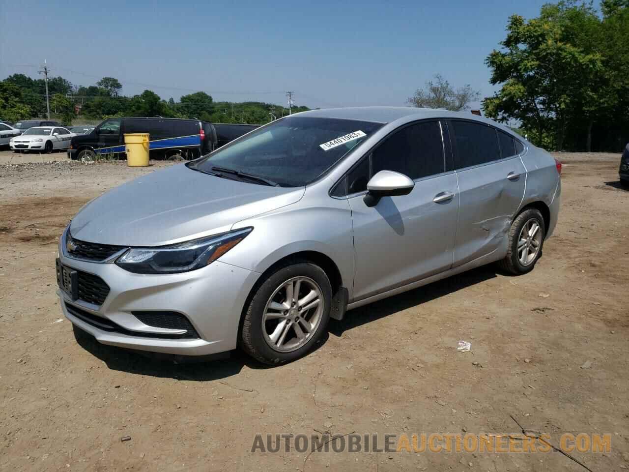 1G1BE5SM2J7177450 CHEVROLET CRUZE 2018