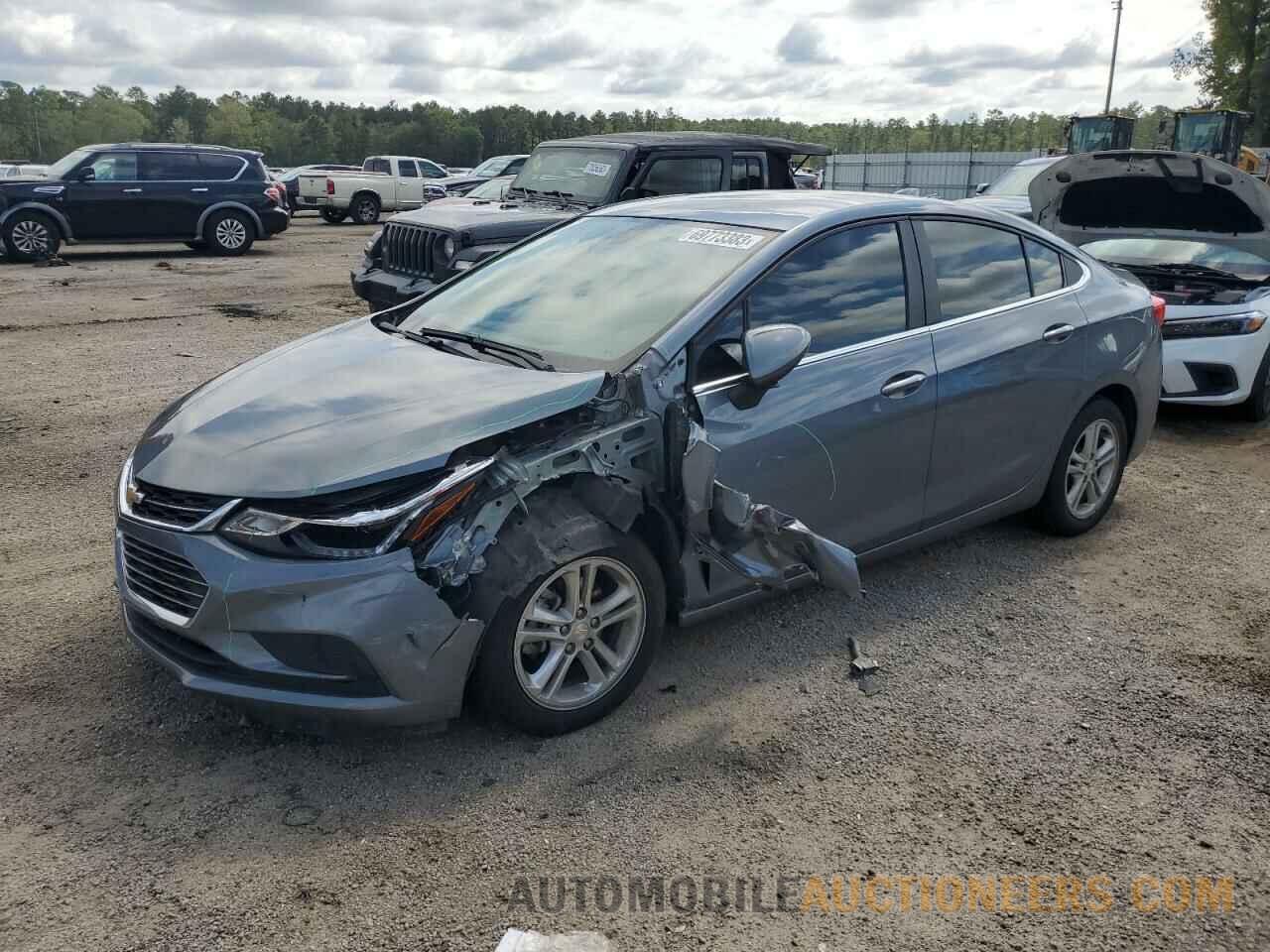 1G1BE5SM2J7182065 CHEVROLET CRUZE 2018