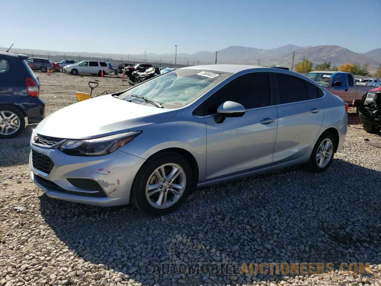 1G1BE5SM2J7187556 CHEVROLET CRUZE 2018