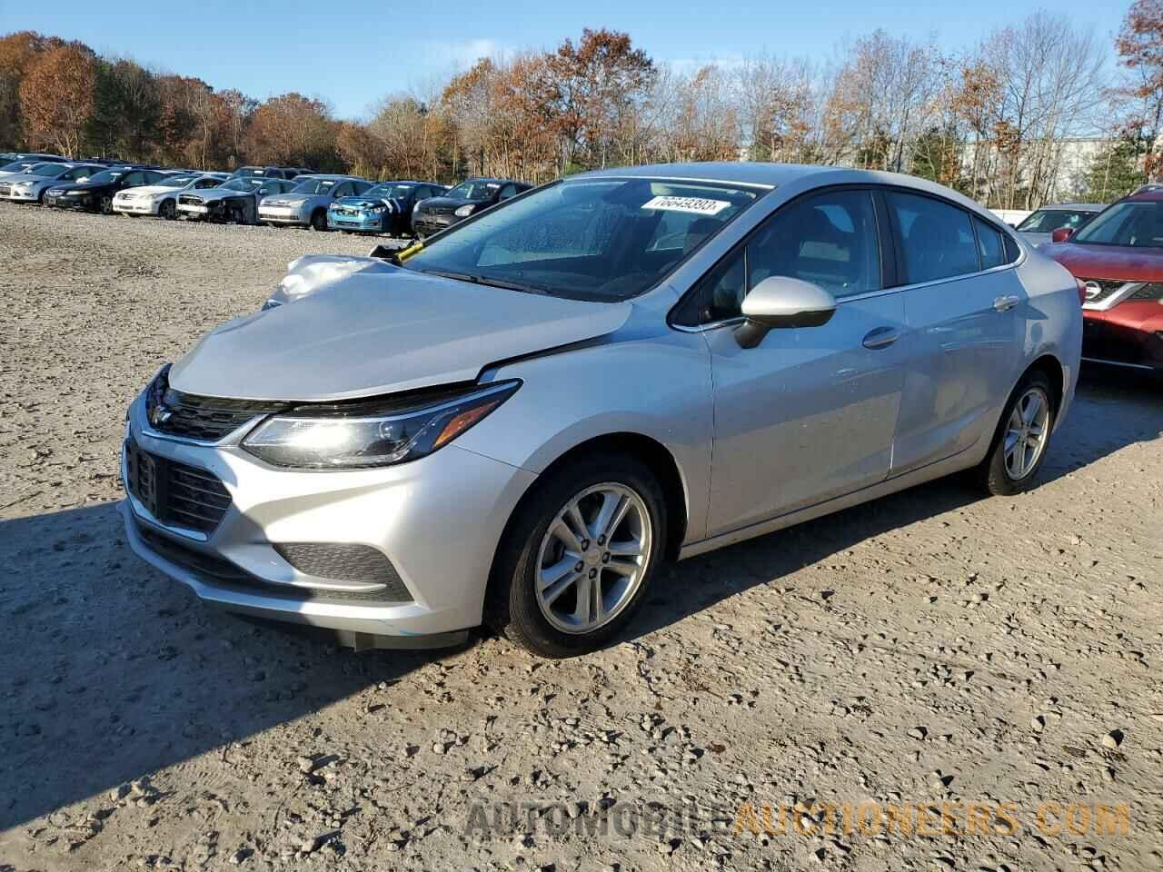 1G1BE5SM2J7221124 CHEVROLET CRUZE 2018