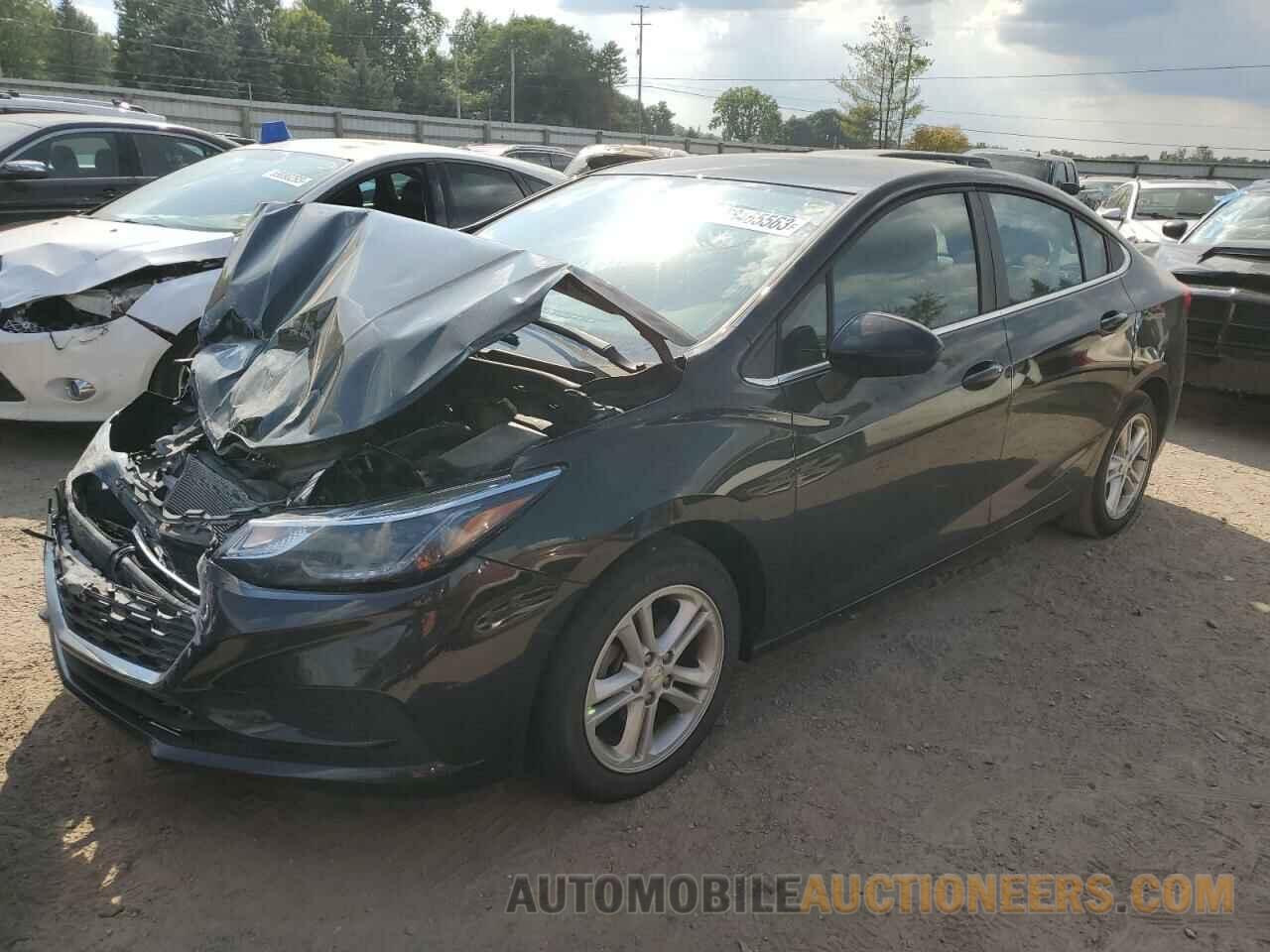 1G1BE5SM2J7221592 CHEVROLET CRUZE 2018