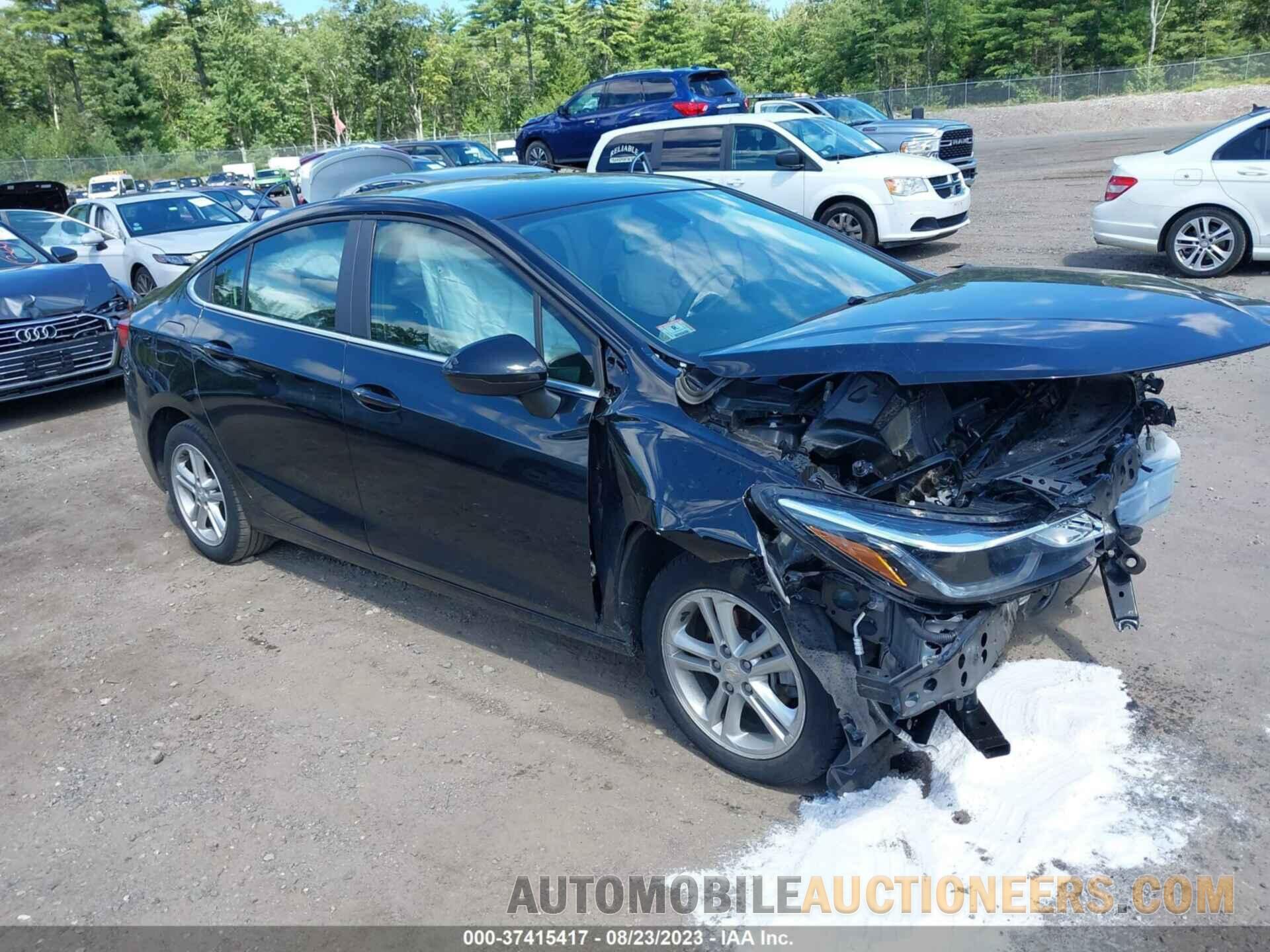 1G1BE5SM2J7238182 CHEVROLET CRUZE 2018