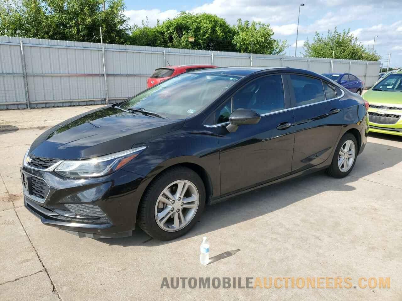 1G1BE5SM2J7246041 CHEVROLET CRUZE 2018