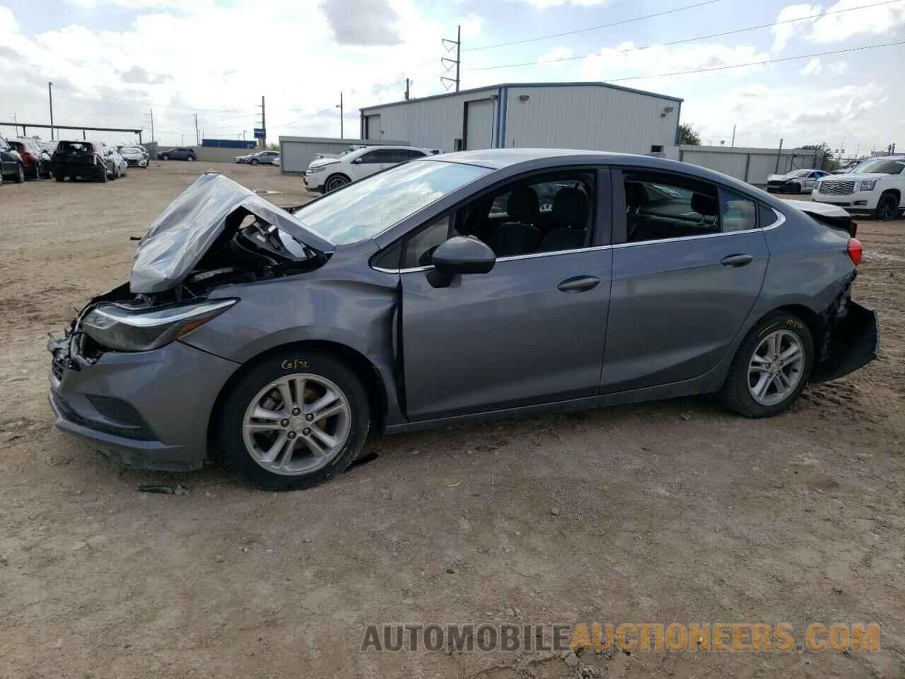 1G1BE5SM2J7246220 CHEVROLET CRUZE 2018