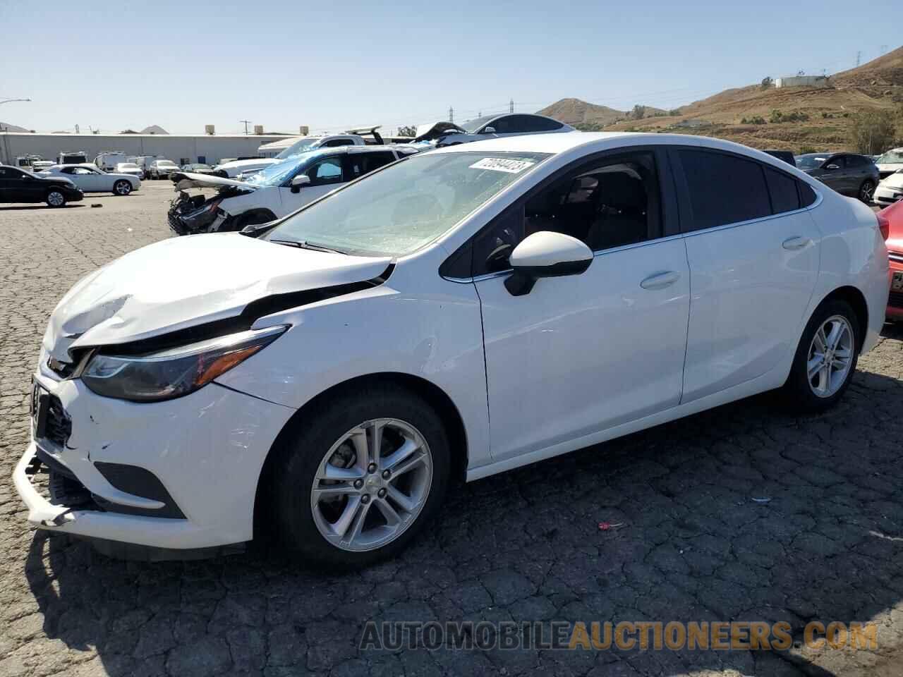 1G1BE5SM2J7248338 CHEVROLET CRUZE 2018