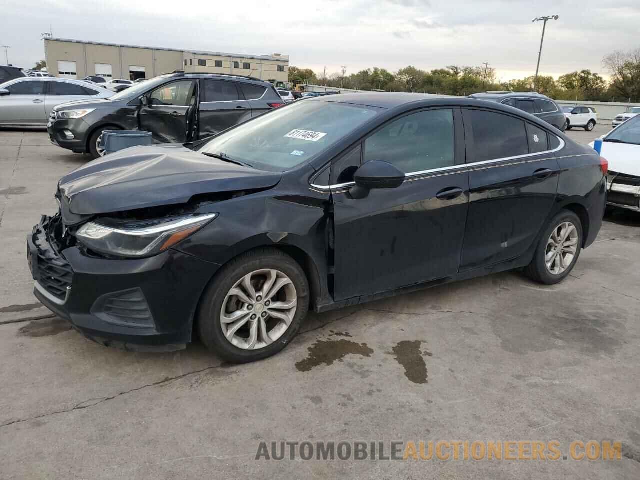 1G1BE5SM2K7102426 CHEVROLET CRUZE 2019