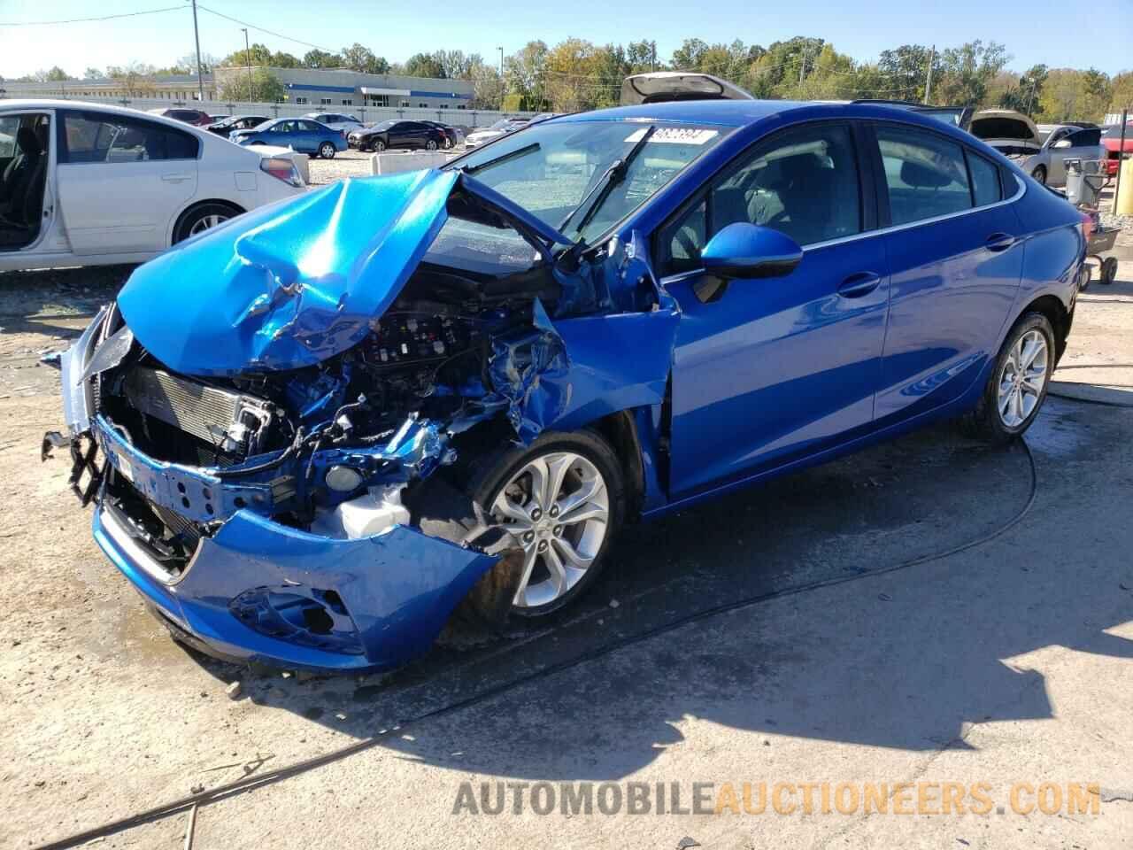 1G1BE5SM2K7105276 CHEVROLET CRUZE 2019