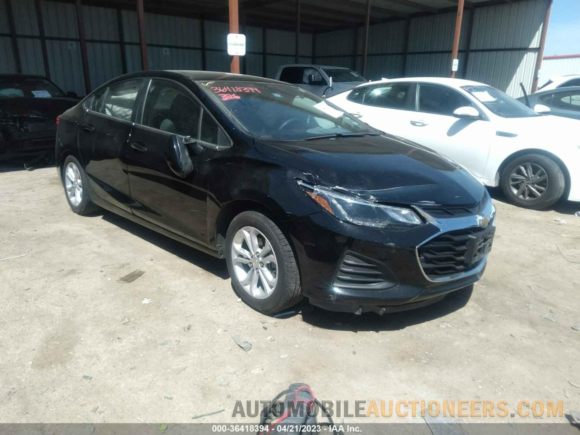 1G1BE5SM2K7110218 CHEVROLET CRUZE 2019