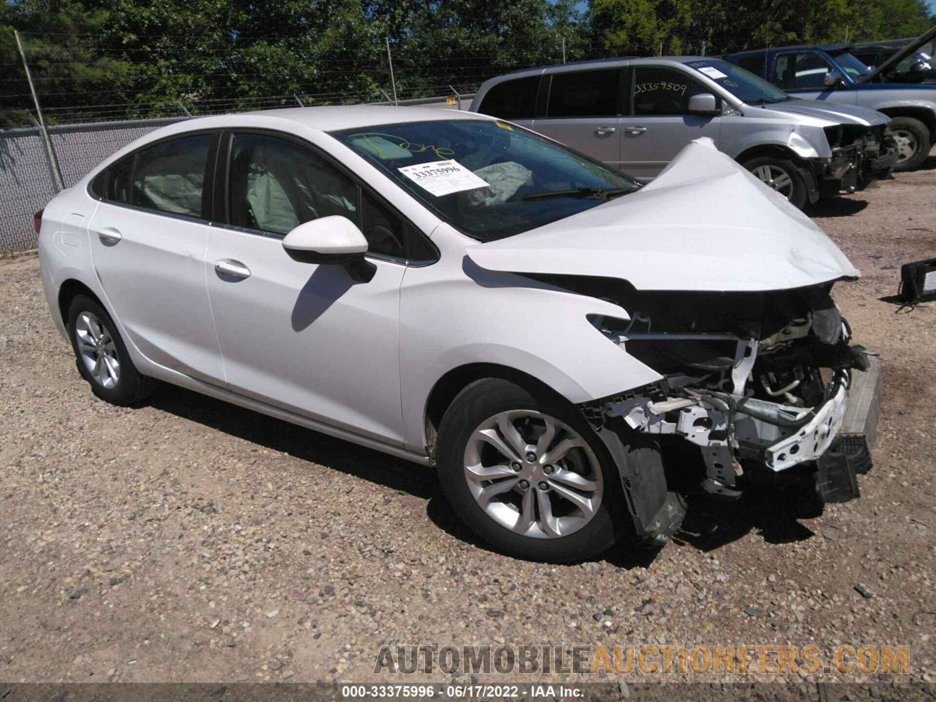 1G1BE5SM2K7110820 CHEVROLET CRUZE 2019