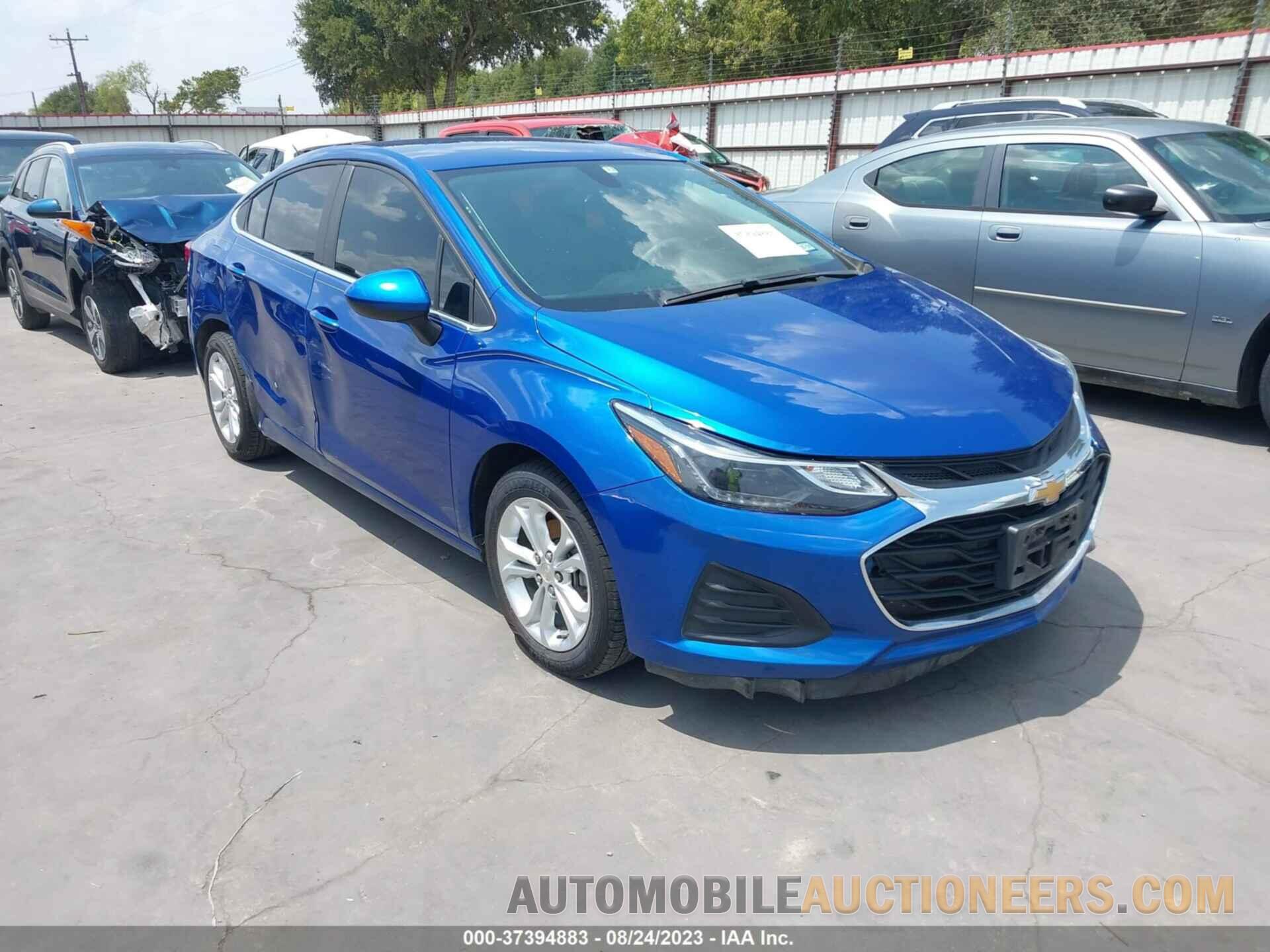 1G1BE5SM2K7112132 CHEVROLET CRUZE 2019