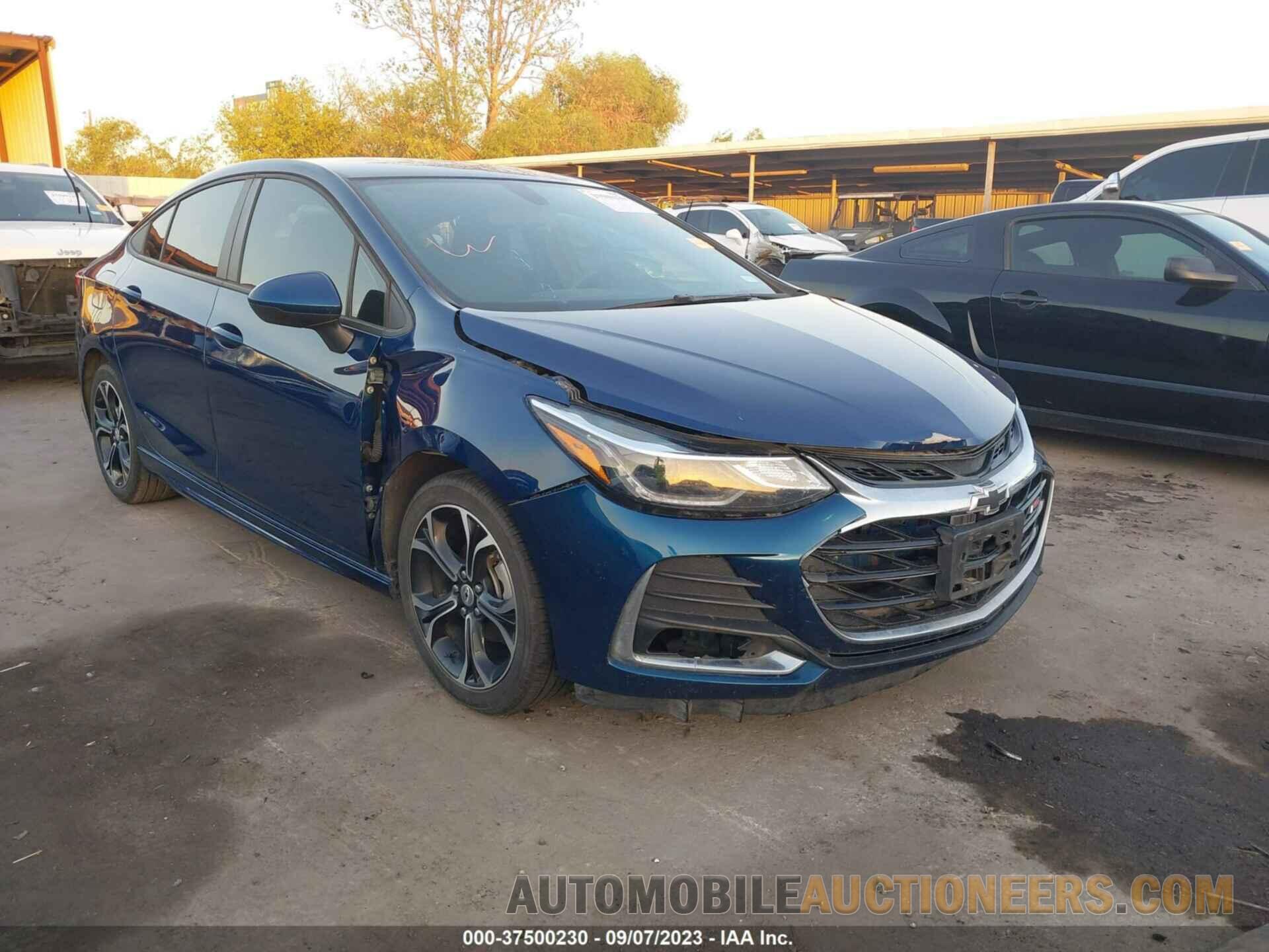 1G1BE5SM2K7118965 CHEVROLET CRUZE 2019