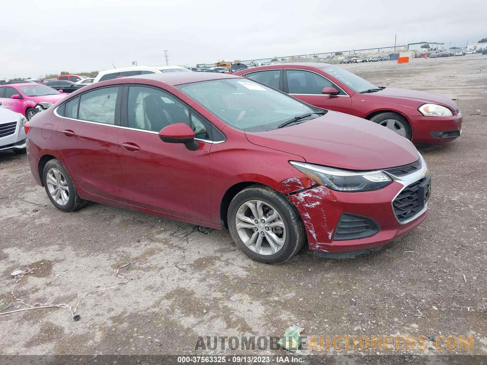 1G1BE5SM2K7119792 CHEVROLET CRUZE 2019