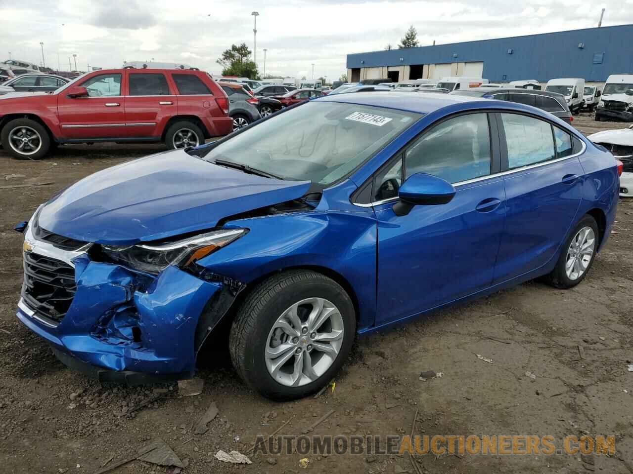 1G1BE5SM2K7138181 CHEVROLET CRUZE 2019