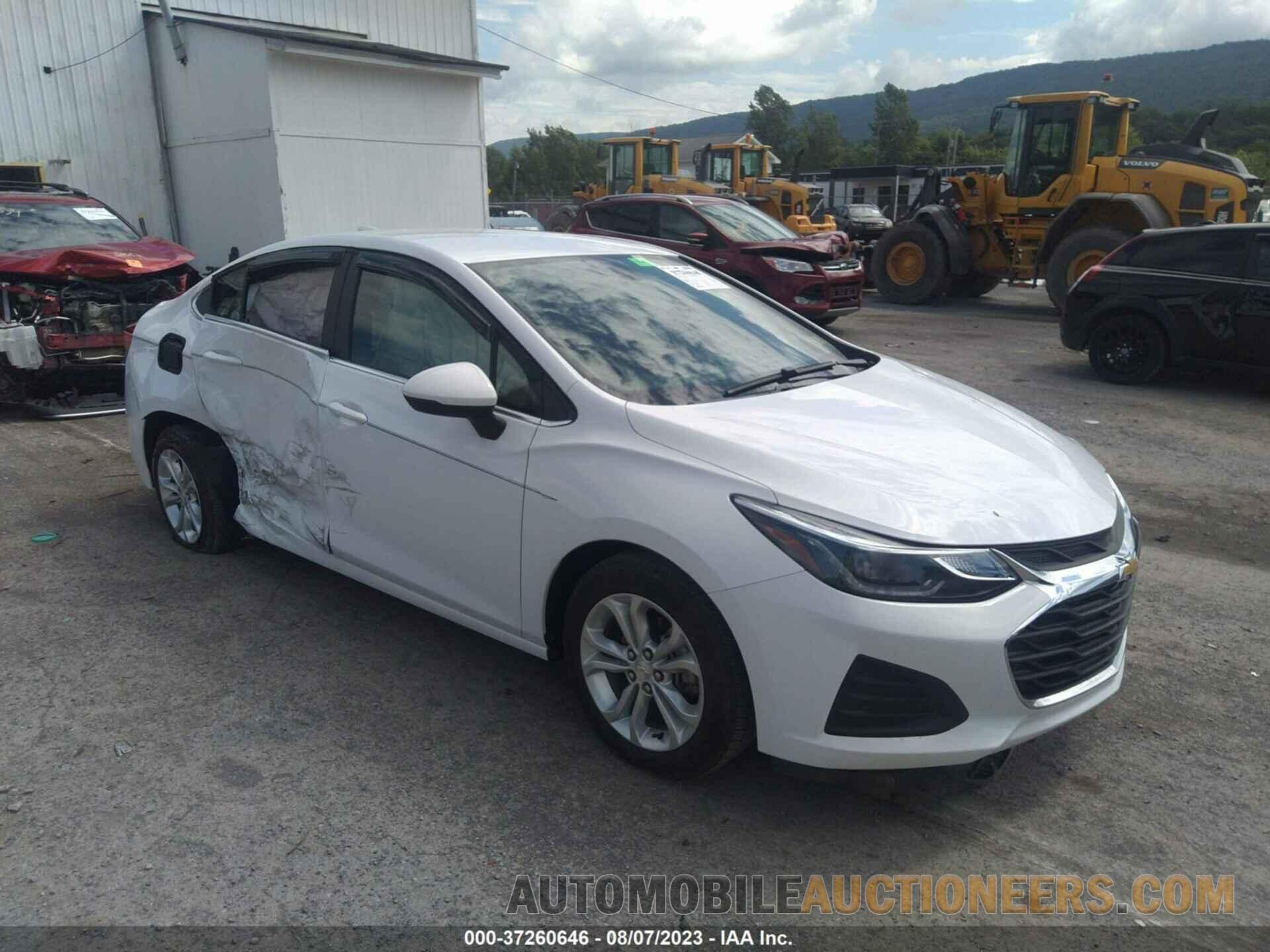 1G1BE5SM2K7140643 CHEVROLET CRUZE 2019