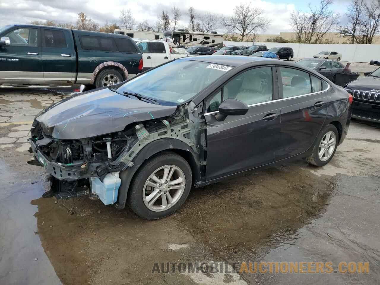 1G1BE5SM3H7192663 CHEVROLET CRUZE 2017